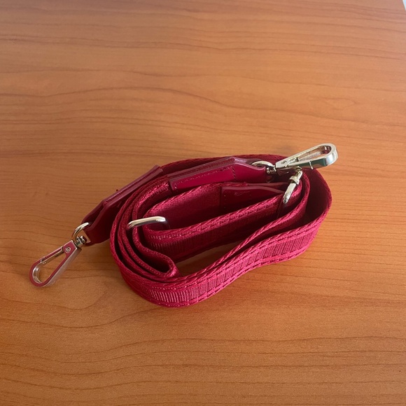 Red Mini Purse - Picture 3 of 3